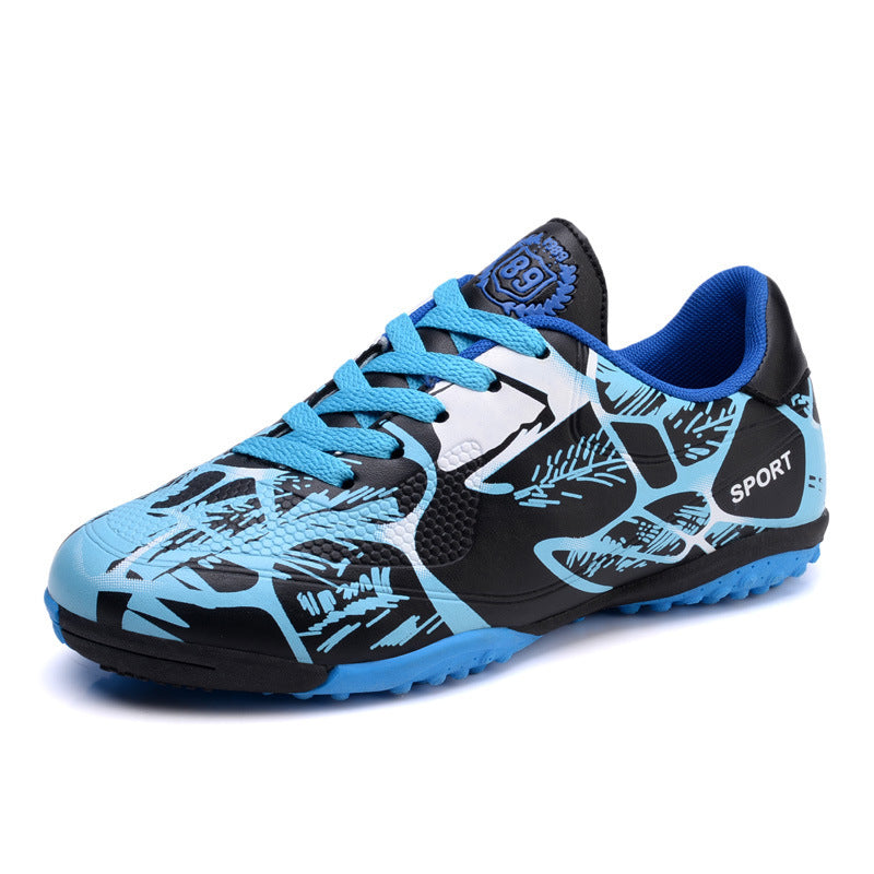 Scurry Cleats